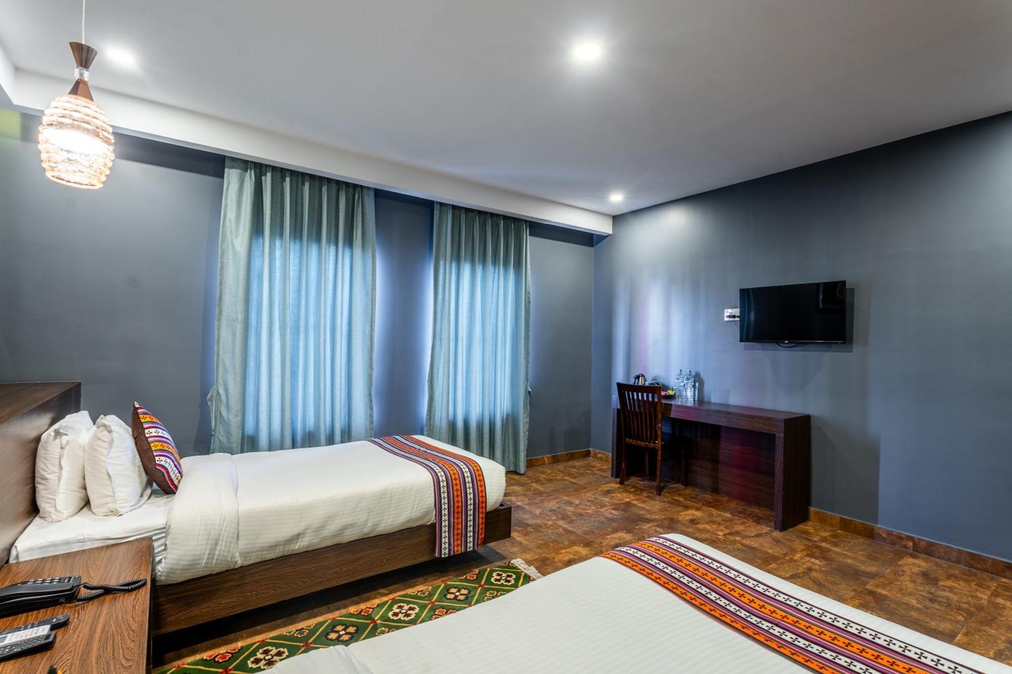 Hotel Yukhang Катманду Екстер'єр фото