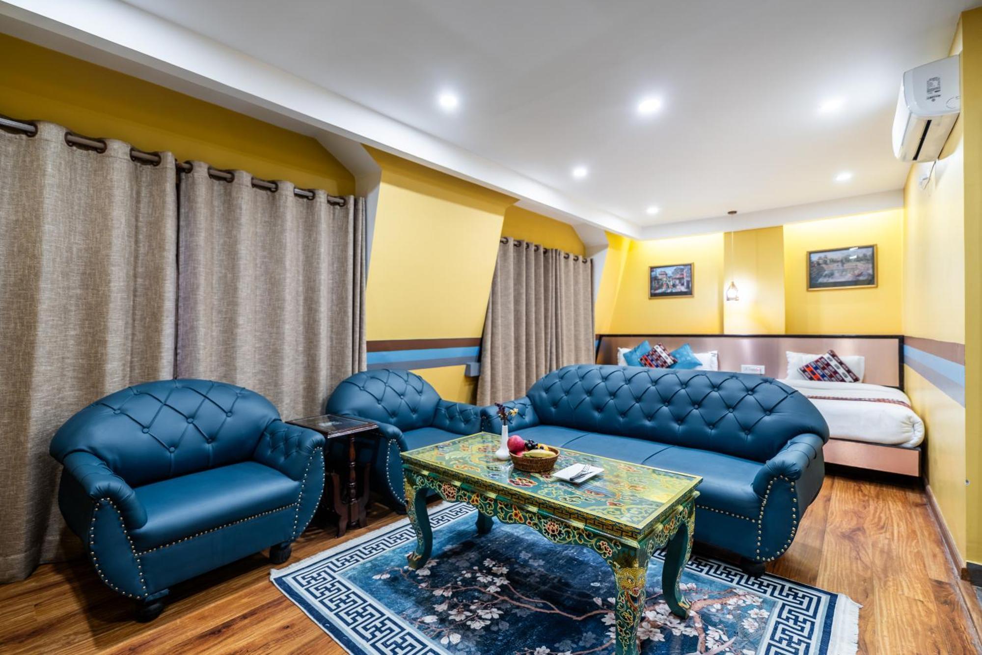 Hotel Yukhang Катманду Екстер'єр фото